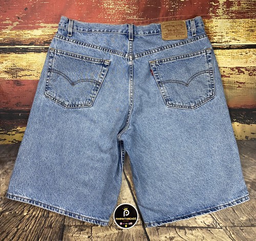 Knee Length Levis Y2K 2000 