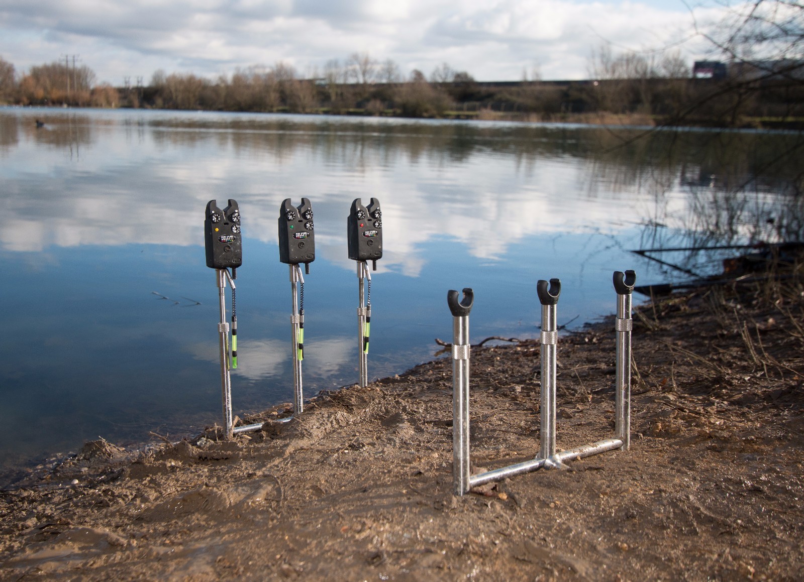 KORDA Jag Singolo Inossidabile Verticale - Pesca