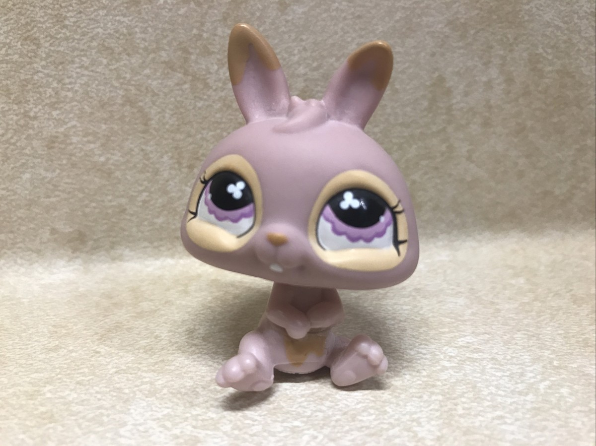 Littlest Pet Shop LPS #667 Bunny Rabbit Pink With Purple Eyes