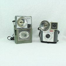 Kodak Hawkeye Flash Fun II Green And Starmite Brownie Camera Vintage As Is