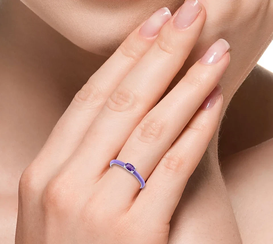 Colección BN EFFY Amatista: 1/6 ct. t.w. y anillo solitario esmalte talla EE. UU. 7 Foto 4 de 4