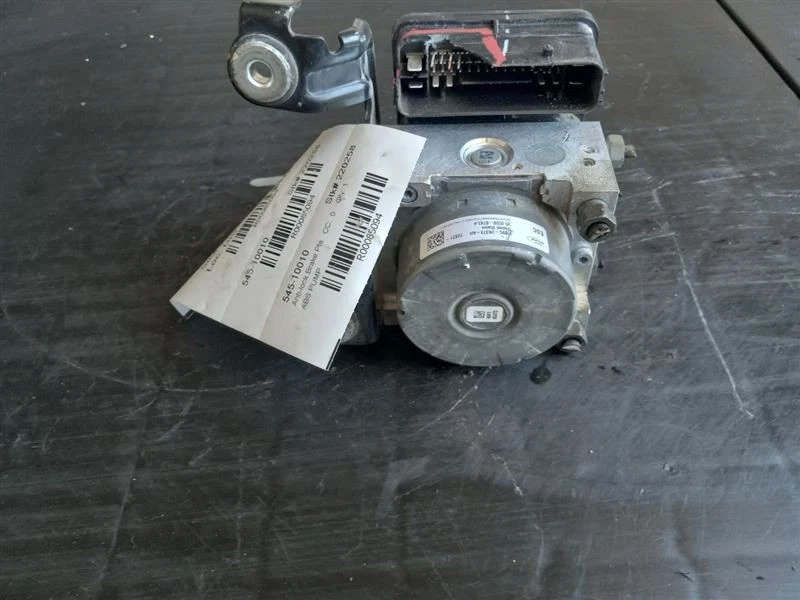 Conjunto de piezas de freno antibloqueo VIN 9 octavo dígito turbo 17-18 Ford Fusion KG9Z2C215B Foto 3 de 4