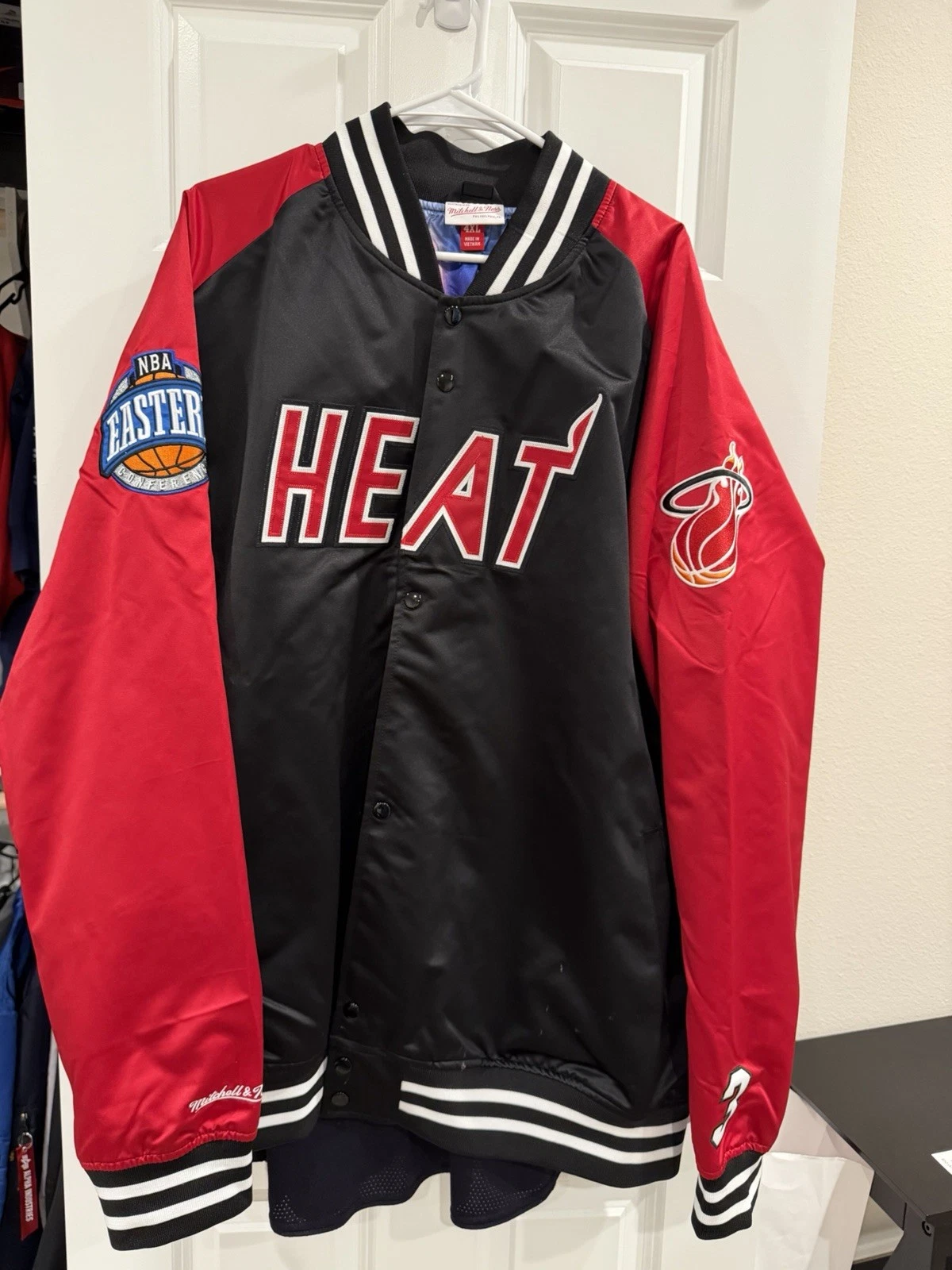 Dwayne Wade Mitchell N Ness Size 4X NWT