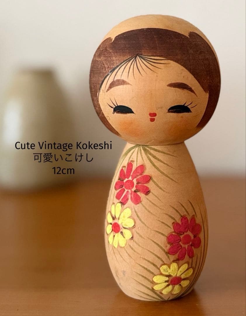 Kokeshi Doll Vintage 12cm Floral Pattern Handpainted Cute Beautiful Decor
