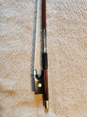 Schöner Violinbogen ungestempelt, s.g.Zustand, akt. Wertgutachten M. Wohlleber