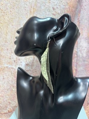 NWT Boutique Leather  Feather  Earrings