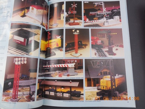 Lionel Electric Trains Accessories 1991 Book 2 Catalog Model Railroad Vintage - Picture 5 of 8