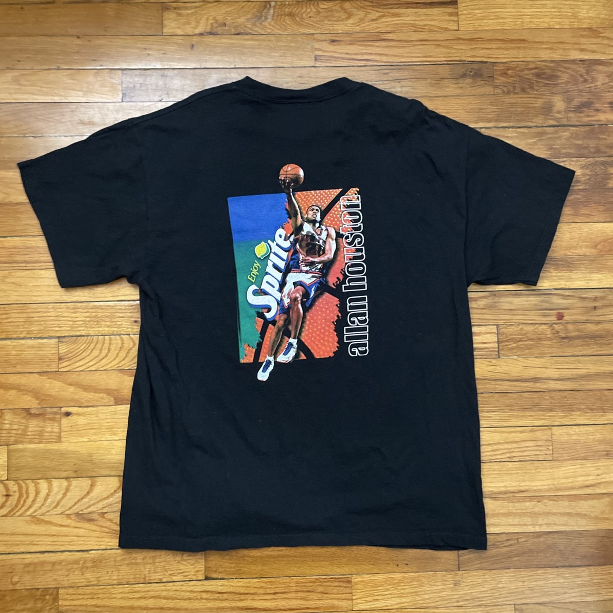 New York Knicks Tシャツ　90s vintage Vintage 90's New York Knicks T-shirt Labeled Kids but Fits