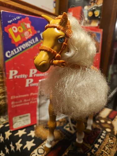 Pretty Prancing Pony Realistic Electronic Sounds Battery Operated Toy-o-Rama Toy - Picture 9 of 23