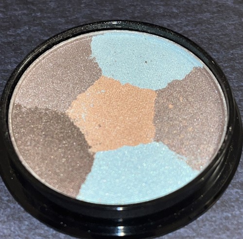 N.Y.C. New York Color WHEEL MOSAIC EYE POWDER SHADOW - 821B Beyond The Sea NEW - Picture 4 of 13