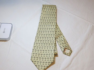 Off Island by Tommy Bahama menswear neck tie silk handmad Palm Tree Mens 56'' EUC