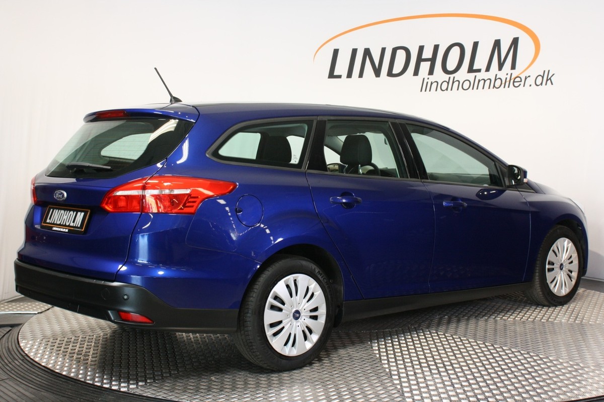 Ford Focus 1,5 TDCi 120 Business stc.