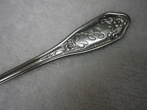 Customcraft CUS12 Monogram "R" Sample Soup Dinner Spoon Stainless Korea - Picture 2 of 7