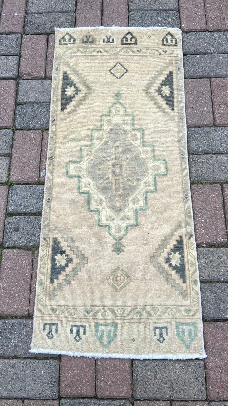Organic Wool Rug, 1.6x3.7 ft, Bedroom Rug, Oushak Rug, Small Doormat ...