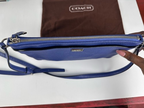 Neu mit Etikett Coach Madison Umhängetasche blau Leder East West SWINGPACK Tasche + Staubbeutel - Bild 11 von 24