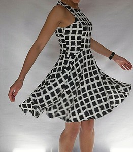 robe cintree taille et evasee