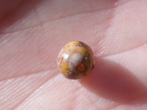 0.82 Ct. Round Cut Mexican Cantera fire opal bead. - Picture 10 of 13