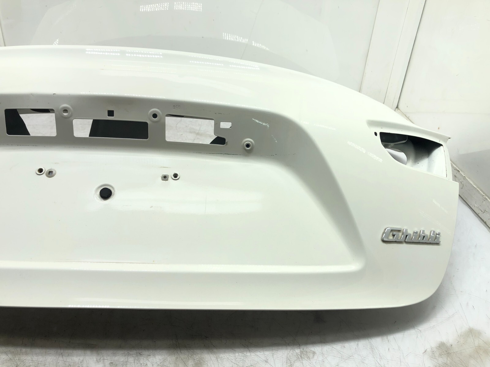 2014-2017 MASERATI GHIBLI REAR BOOT TRUNK LID OEM # NOTE DENTS.
