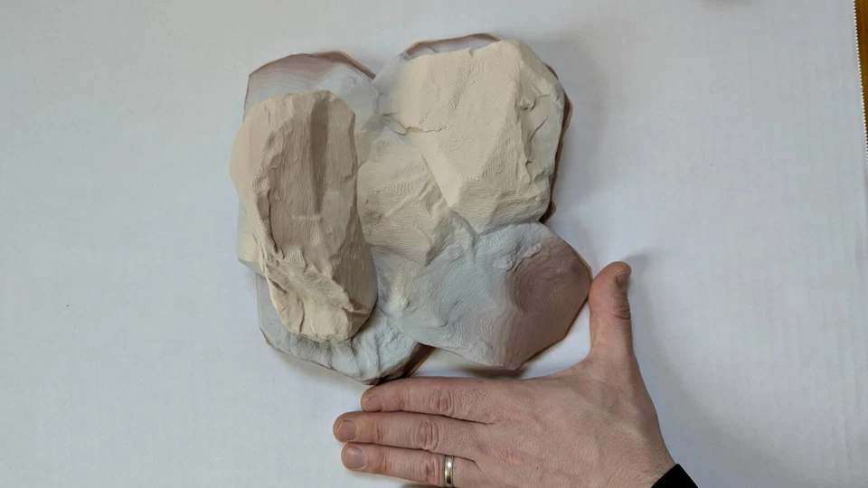 3D Printed Indoor RC Crawling Terrain - SCX24 TRX4M Mini-Z 4x4 Display Stand - Image 3 of 4