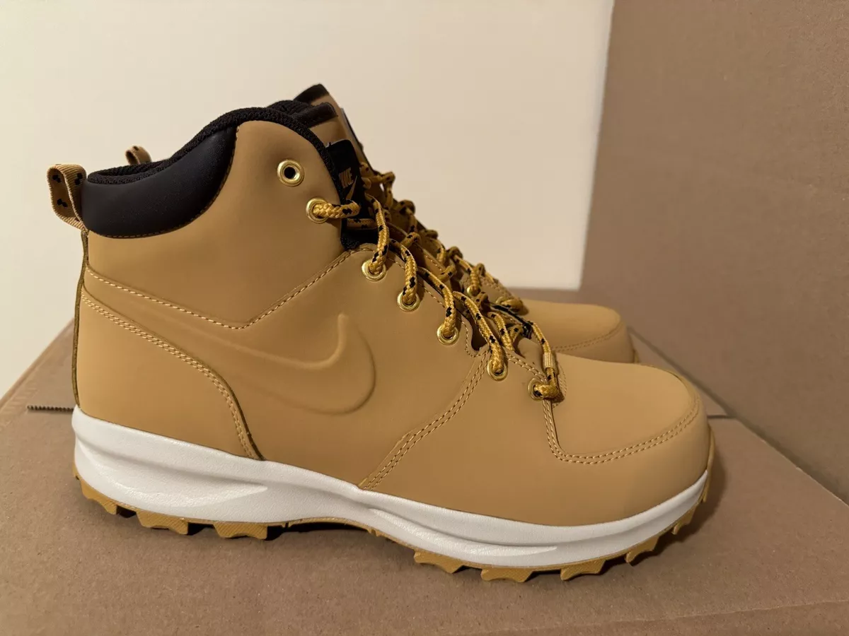 Nike manoa boots size 12 2025