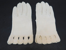 DESIGNER LADIES BEIGE COTTON GLOVES UNLINED SIZE 6.5