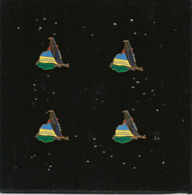 Lot of 4 Pin's ARTHUS CATAWORDCUP 93 Mauritius 25th Anniversary Sail Signed