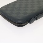 Foto 18 di 24