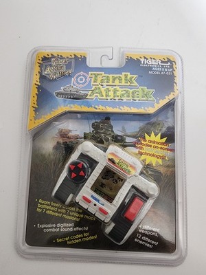 Tiger Electronics Tank Attack Handheld Electronic Game 1998 MP1998 