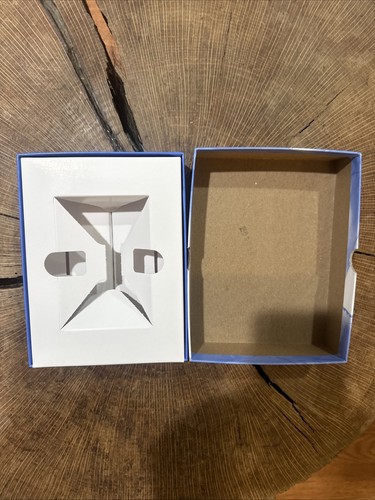 2023 Panini Impeccable Empty Box - Picture 2 of 2