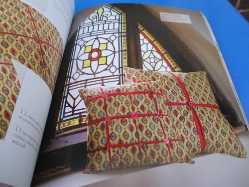 2x Debbie Shaw Books - Half Yard Home + Making Cushion Covers - Very Good - Picture 4 of 10