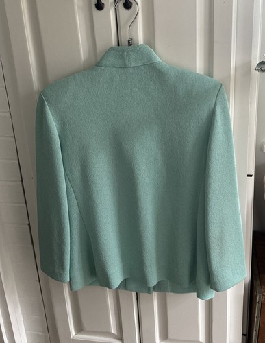 Vintage Castleberry 4 Button Green Jacket Skirt Suit Sz:10 - Picture 6 of 7