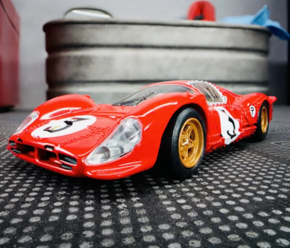 2025 Hot Wheels Elite 64 1967 Ferrari 330 P4 [PRESALE] - Bild 2 von 4