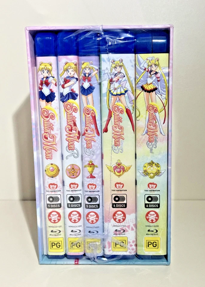 Sailor Moon - Complete Series - Limited Edition Blu-Ray Set [Brand New & Sealed] - Image 2 of 4