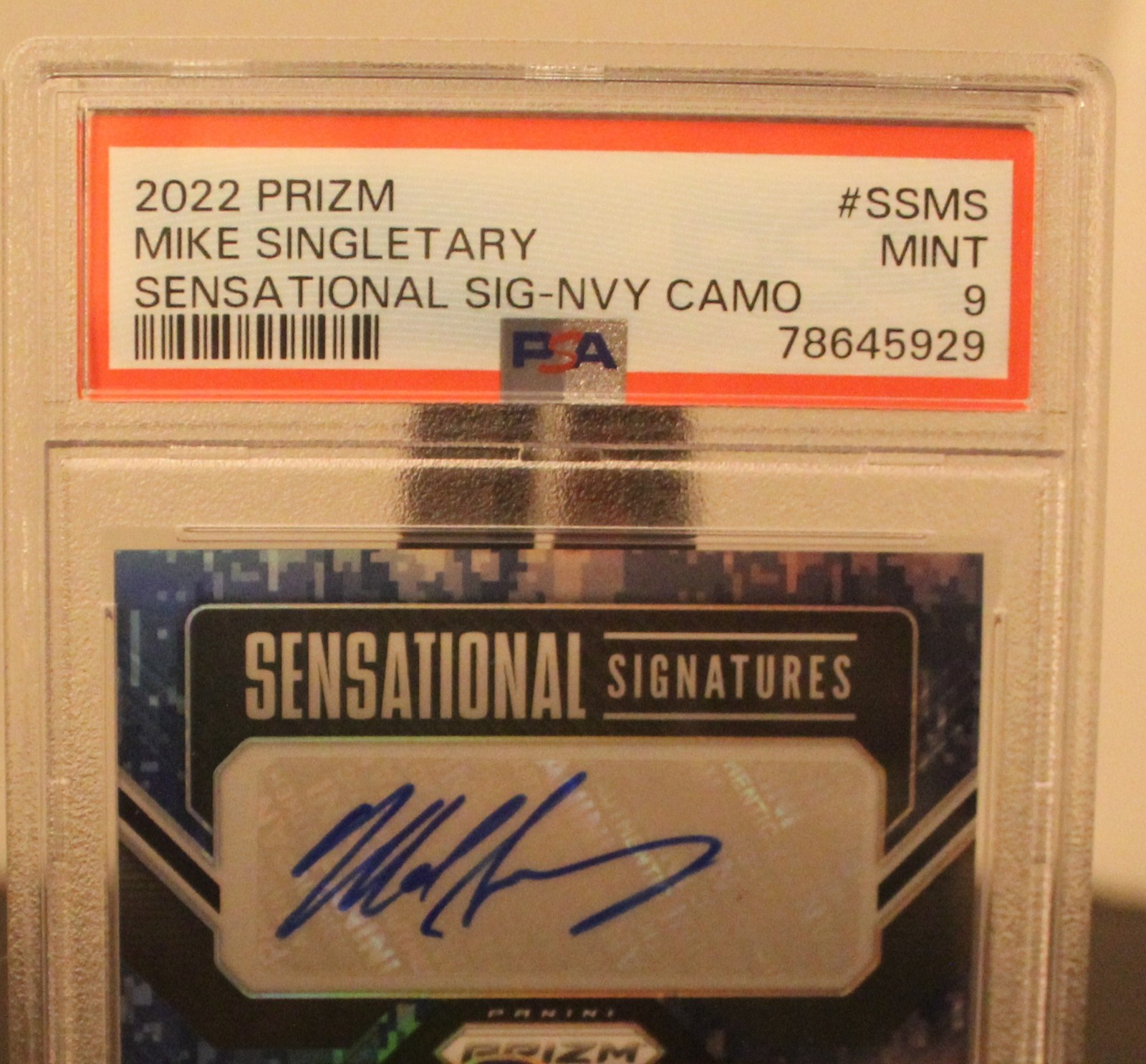 2022 Panini Prizm Mike Singletary Sensational Signatures Navy Camo Auto/25 PSA 9 view 6