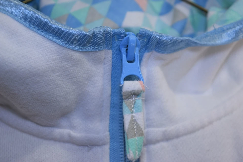 Pulôver com capuz leve Frozen Elsa gráfico 1/4 zíper parques da Disney MENINAS GG 14 - Imagem 2 de 4