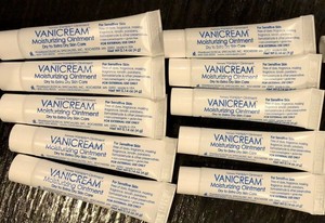 vanicream moisturizing ointment