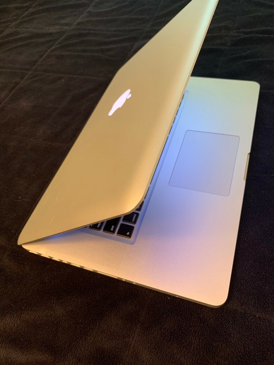 Apple MacBook Pro 15 inch Laptop | 2.4GHz QUAD i7 | 8-16GB RAM