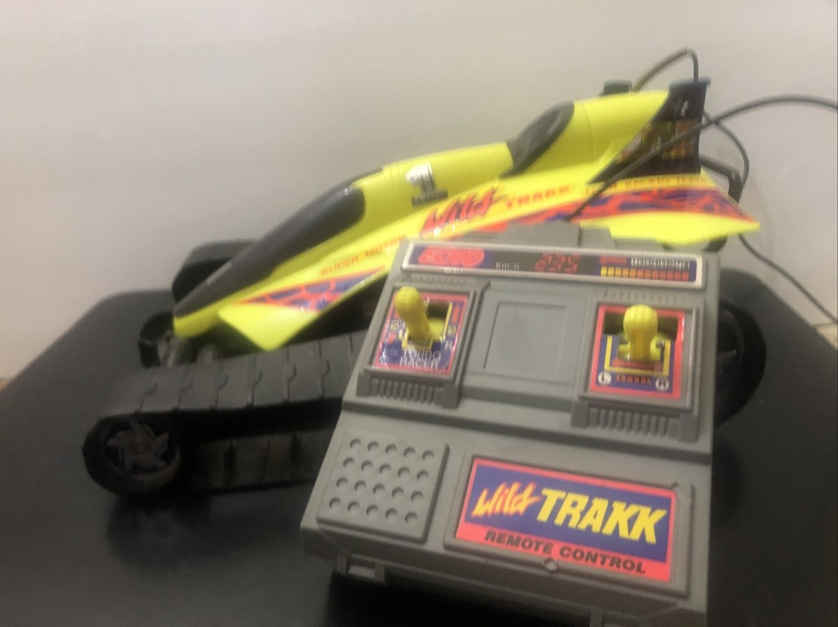 Retro Echo Wild Trakk Knockoff Bootleg Version Of TYCO FAST TRAXX