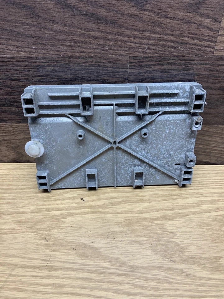 05187361AE | 2008 Jeep Commander 5,7 L HEMI V8 ECM PCM MOTOR ORDENADOR EN OEM Foto 3 de 3