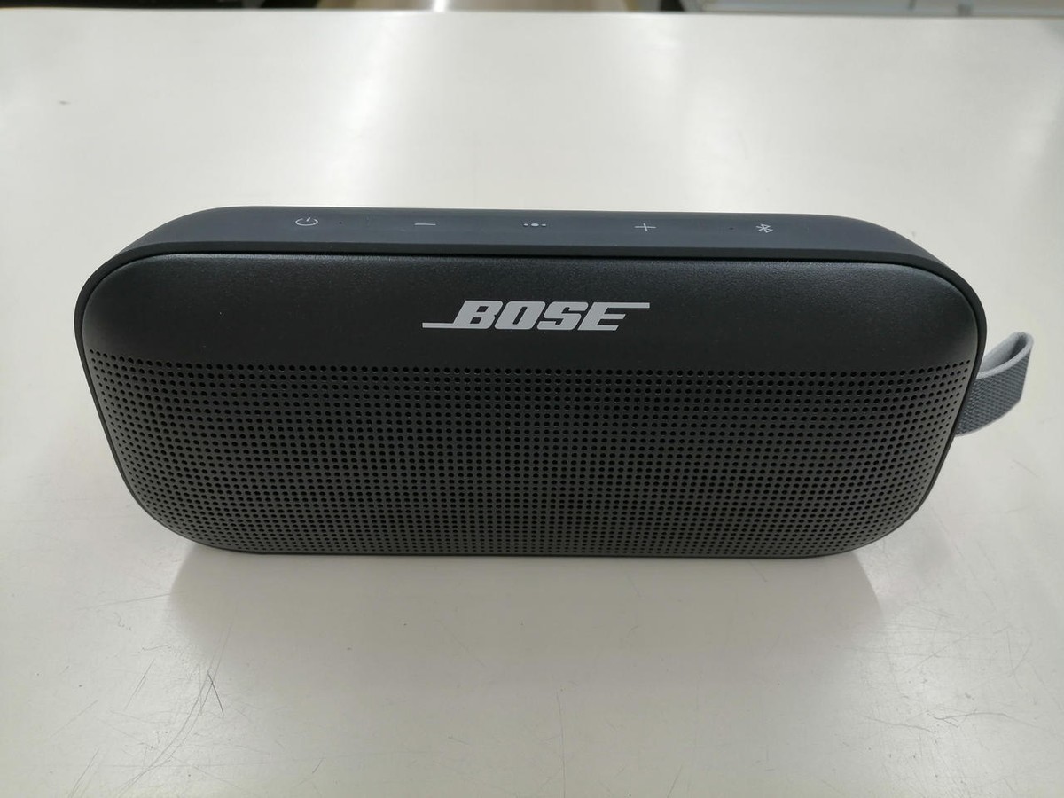 BOSE SOUNDLINK FLEXブラック中古。 Bose SoundLink Flex Portable Speaker (第2世代) [ブラック