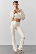 Alo Yoga Airbrush High-Waist Bootcut Legging in Ivory, Size X-Small