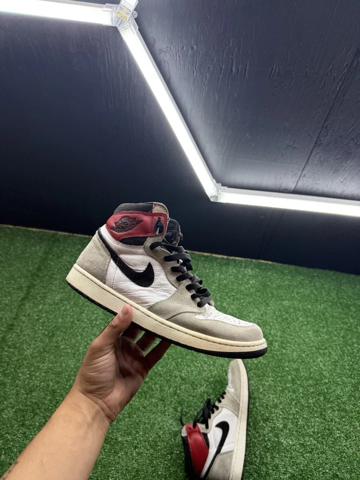 Talla 9.5 - Jordan 1 Retro Alto OG Gris Humo 2020 Foto 2 de 4