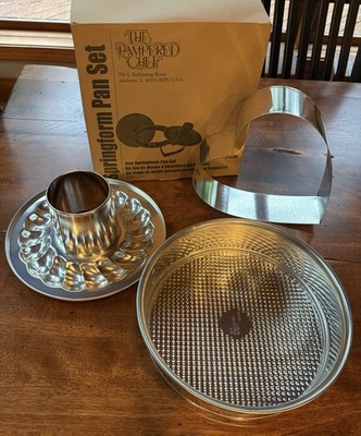 NEW Pampered Chef Springform Pan Set #1540 Cheesecake Fluted Cakes Baking
