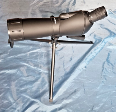 AURIOL Spektiv Fernglas  20-60 X 60 mit Handy-Halterung, Tischstativ und Taschen