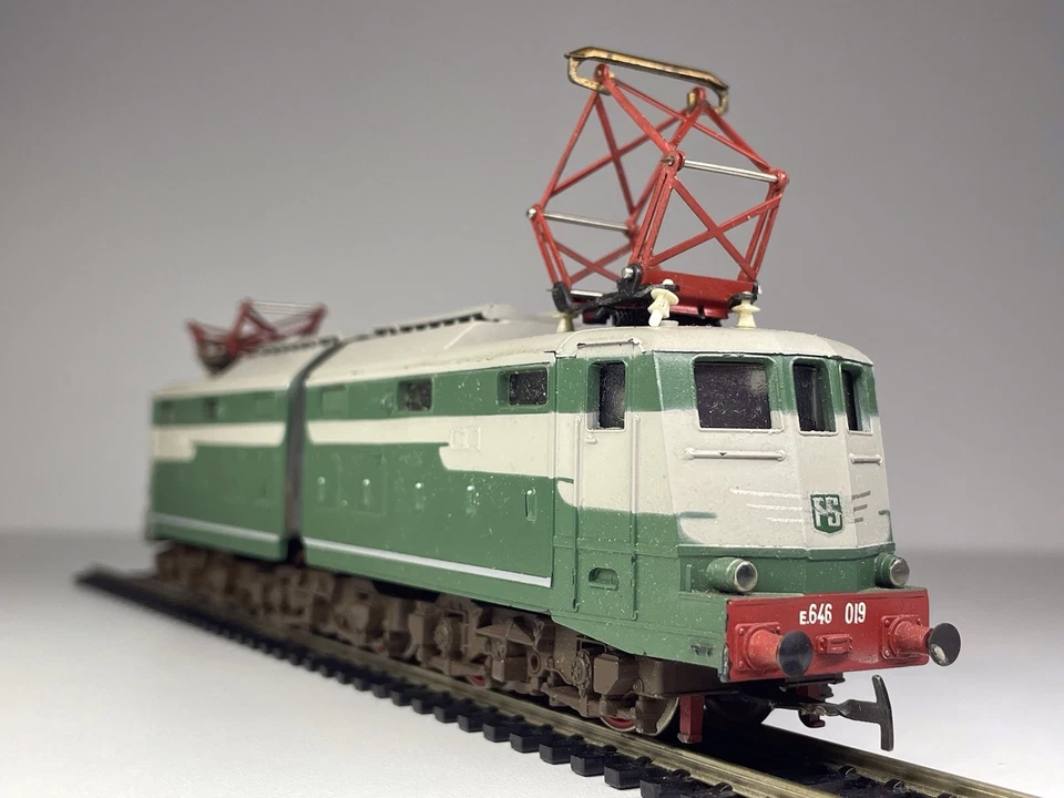 Vintage Rivarossi 1447 Italian FS E646 019 Electric Loco - HO Gauge - Unboxed - Image 3 of 4
