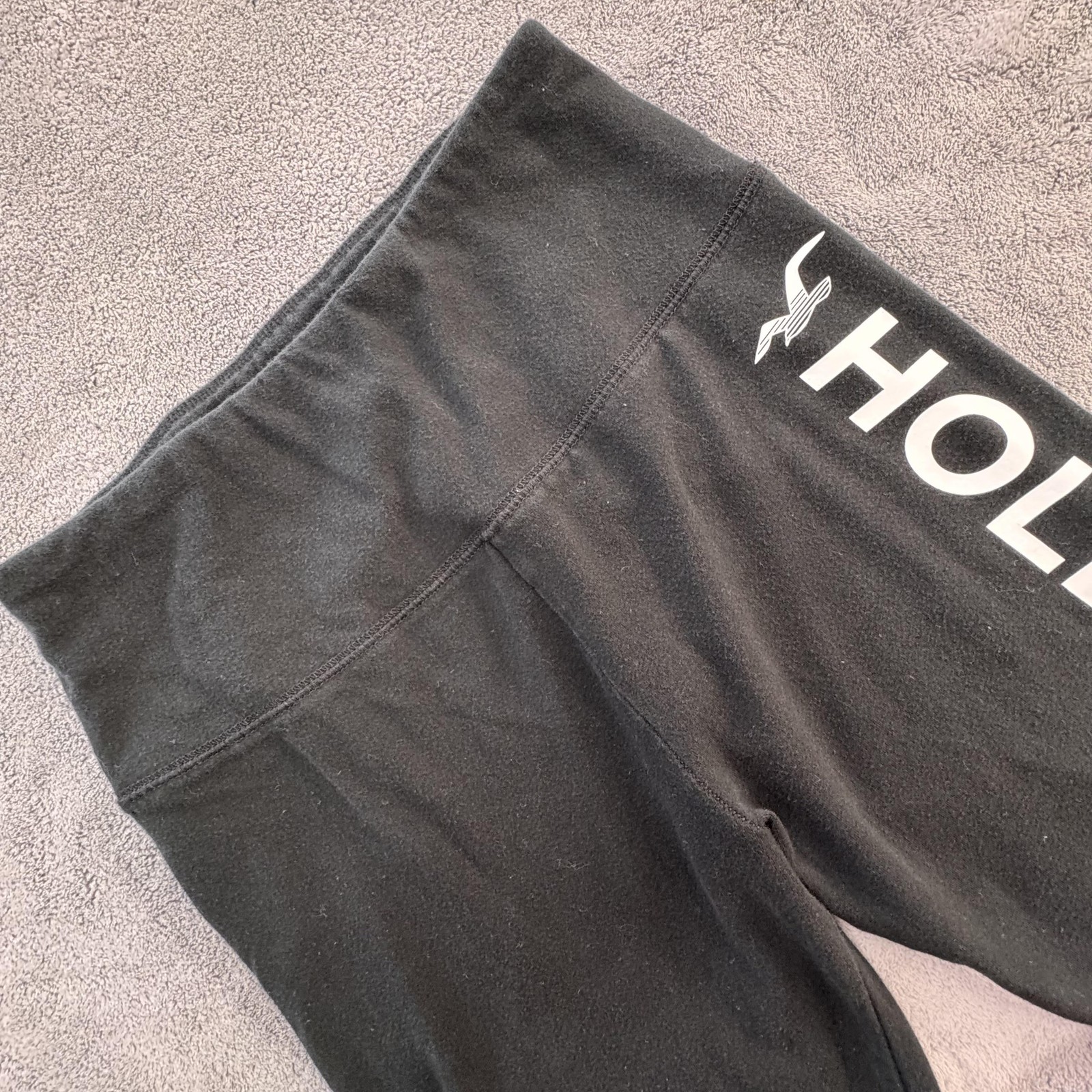 Hollister Ultra High-Rise Leggings Womens Small Black Logo Ankle Stretch Cotton