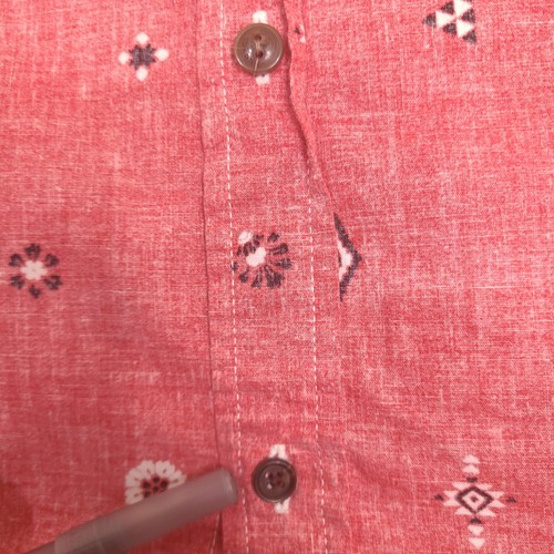 Levi's Mens Button Up Shirt XL Red All Over Aztec Print Short Sleeve - Picture 6 of 12