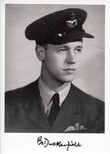 SPMF06 WWII BoB RAF Battle of Britain pilot DUCKENFIELD AFC hand signed photo