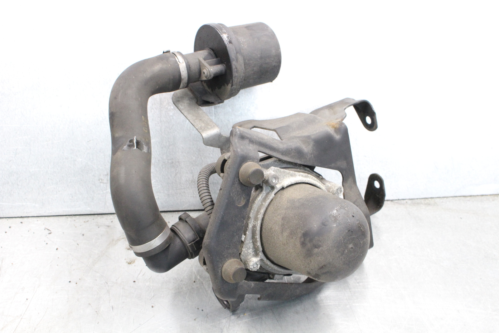 20072012 BMW E90 328I Xi SULEV N51 SMOG AIR PUMP SAP OEM PART