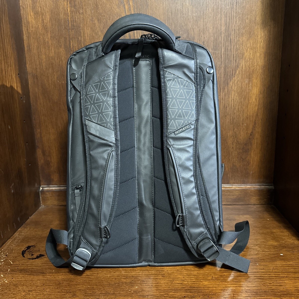 Nomatic Travel Pack Backpack 20L Tech Techie Carry-On Black